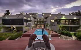Dynasty Forest Sandown Serviced Apartments & Self Catering Hotel